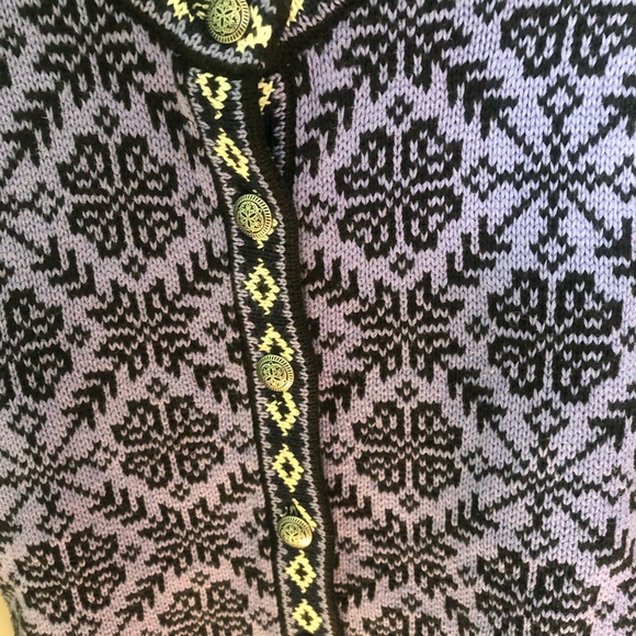 LL. Bean sweater cardigan fairisle - Picture 3 of 4